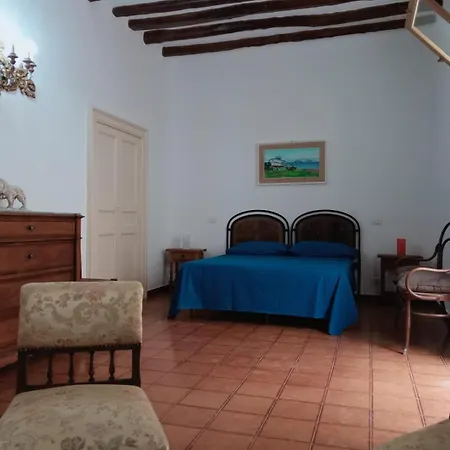 Mariarosa Apartment *